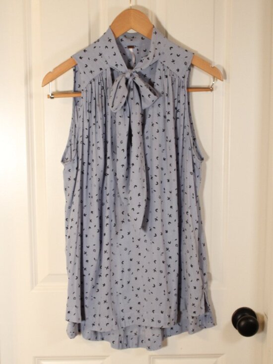 Free People Tops - Free People sleeveless blouse bow size large